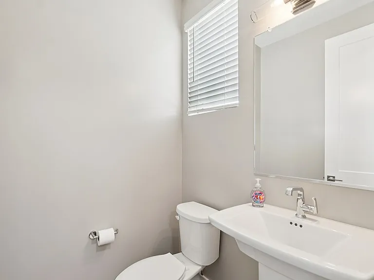 Pasadena Townhomes — Photo 25