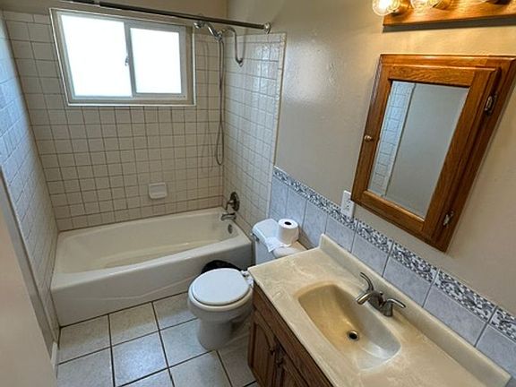 5th image of 1243 Summit Dr