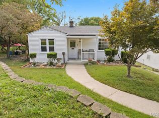 312 E Ofallon Dr, Caseyville, IL 62232