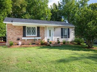 433 Faulkner St, Clover, SC 29710