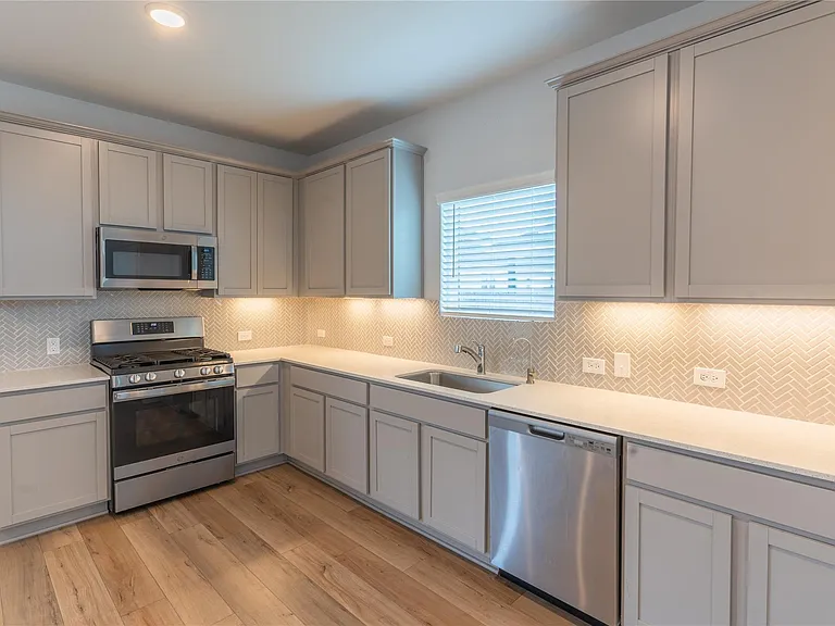 113 Greenthread Dr — Photo 7