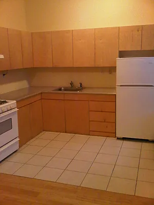 Rented by Bloom Real Estate Group | media 6