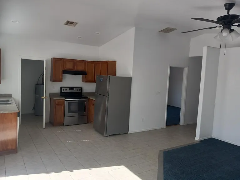 3245 W Sueno Dr — Photo 7
