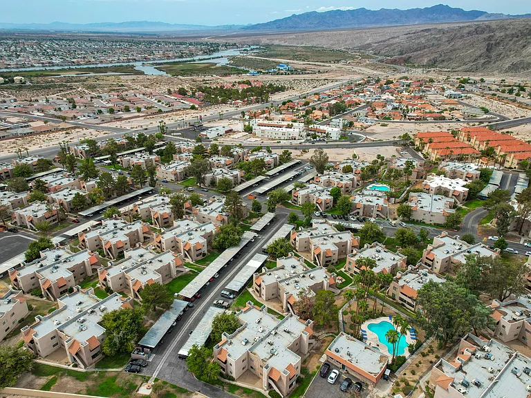 Desert Bay Apartments — Photo 26