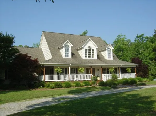 401 Harvey Rd, Washington, NC 27889