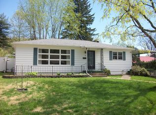 49 Avon Pl, Athens, OH