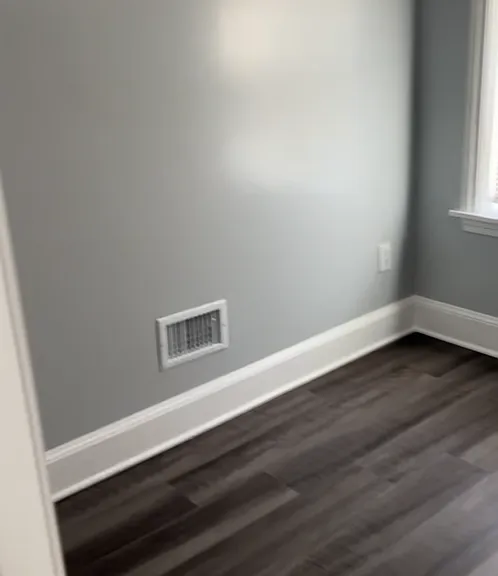 513 N West St — Photo 2