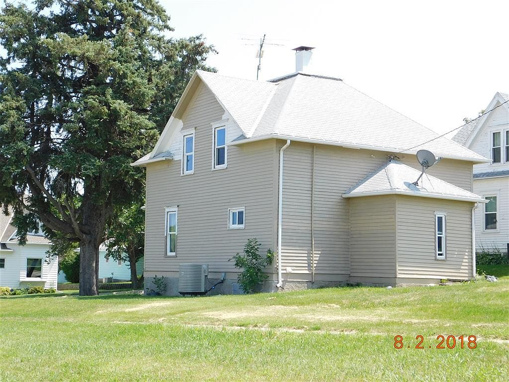 410 Oak St, Clarkson, NE 68629 Zillow