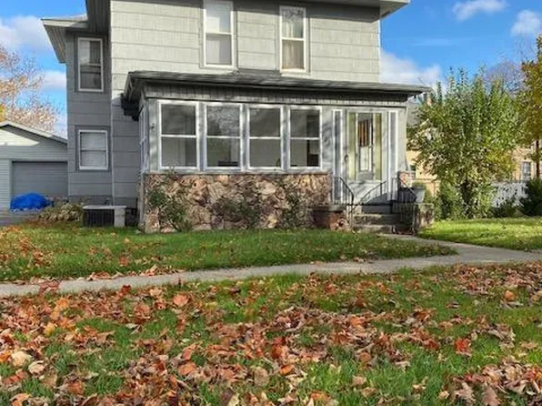 109 D St, La Porte, IN 46350