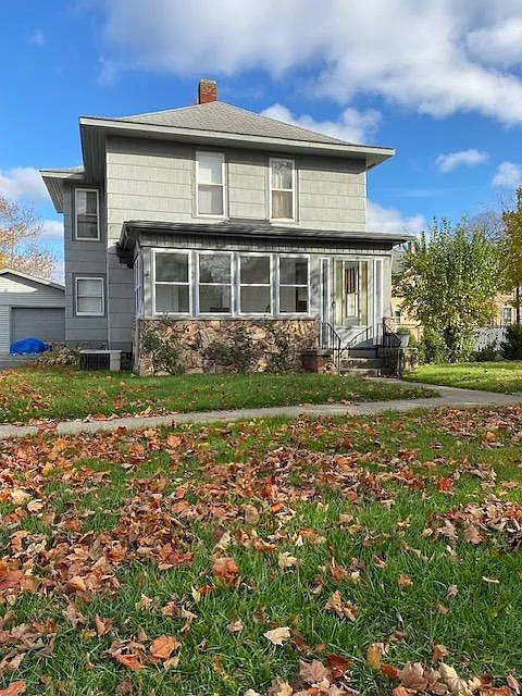 109 D St photo 1