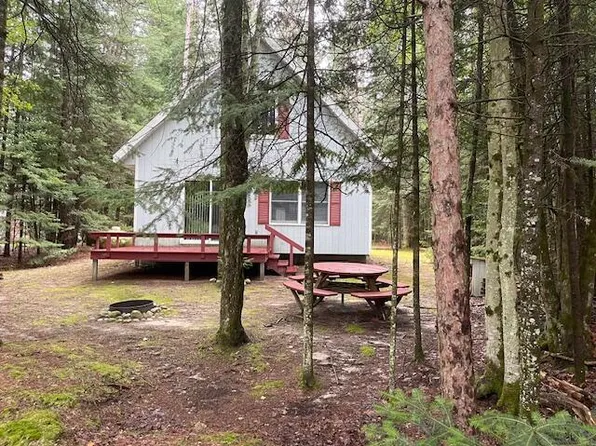 2131 Contour Dr, Roscommon, MI 48653