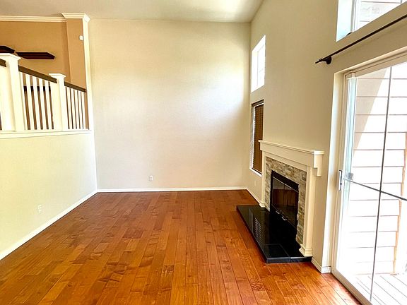 3rd image of 4739 Mangrove Dr