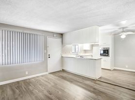 Norma Jean Apartments