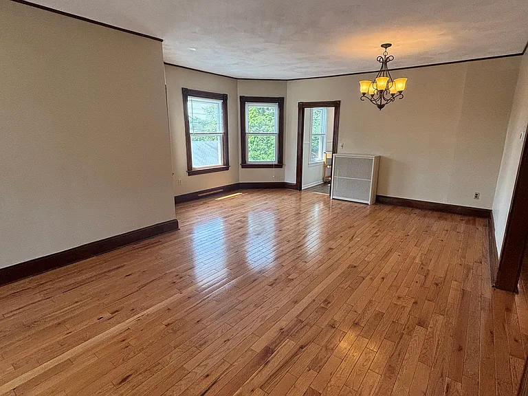 10 Davis St #2 — Photo 5