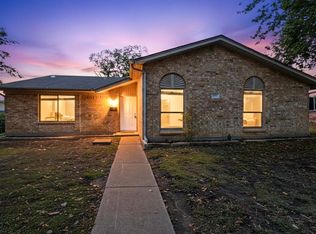 2107 Rockwood Dr, Carrollton, TX 75007