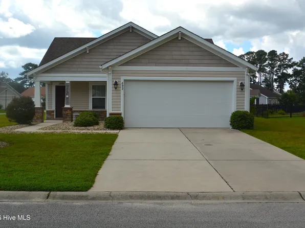 692 Pickering Dr, Calabash, NC 28467