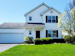 207 Winding Trl, Genoa, IL 60135