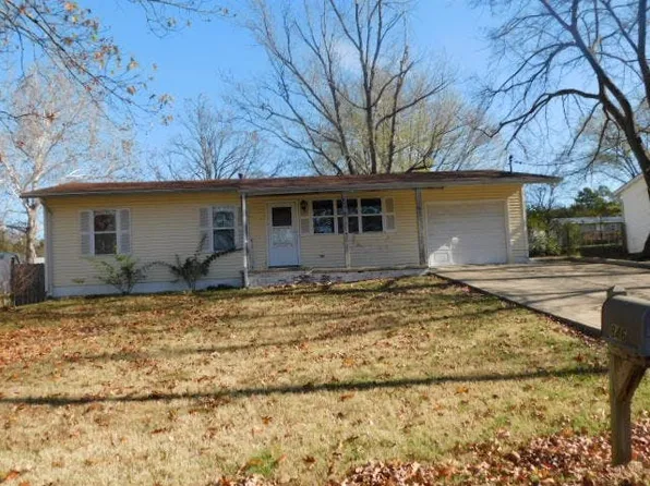 846 Twin Oaks Dr, Hillsboro, MO 63050