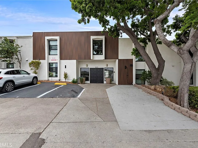6679 Linda Vista Rd #43 — Photo 4