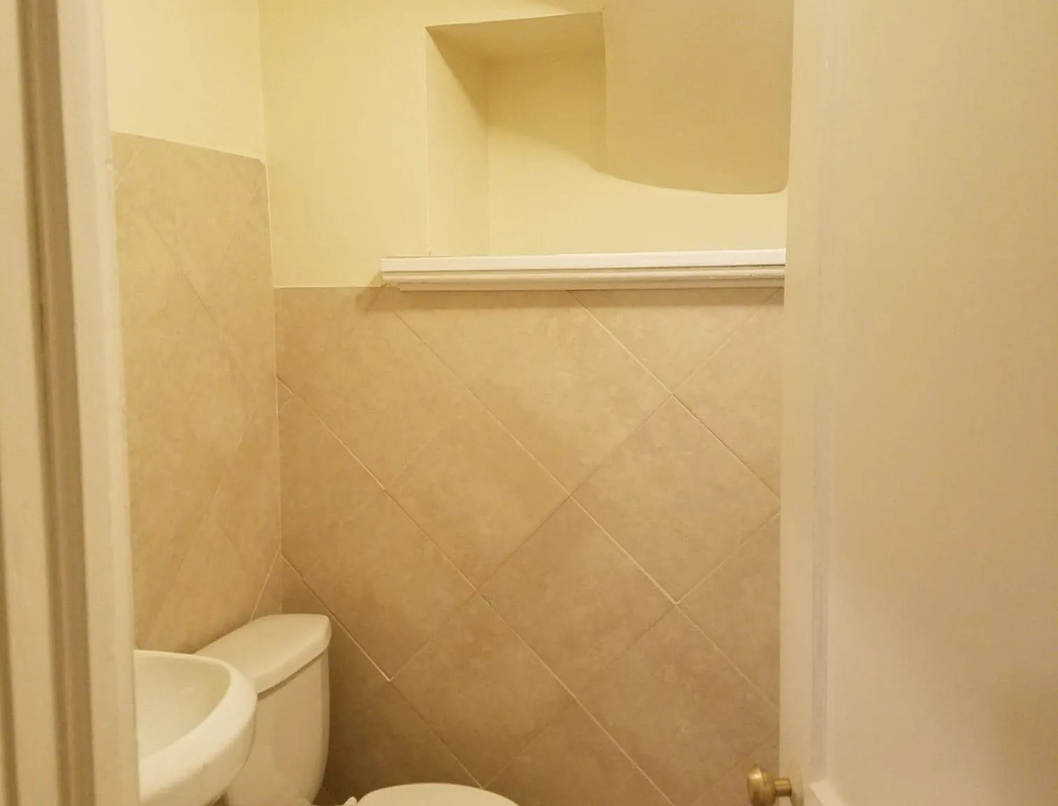1 bed, $1,025 — Photo 2