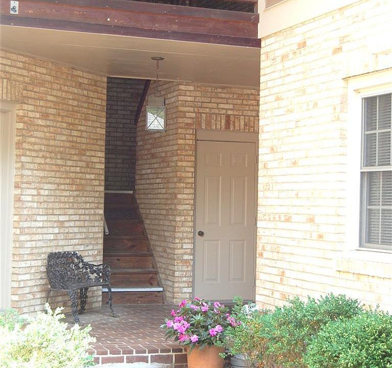 1st image of 113 Crossridge Dr