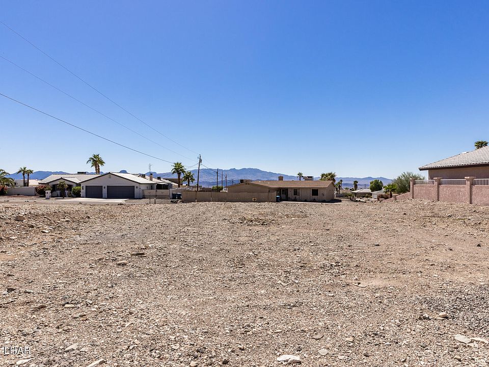 2nd image of 3069 Hidden Valley Dr