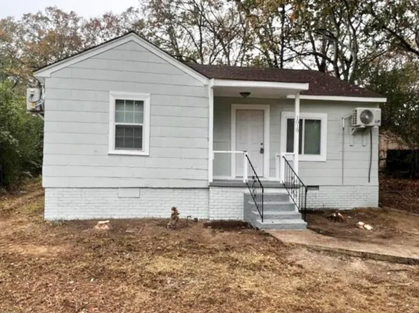 1019 Combs St, Jackson, MS 39204