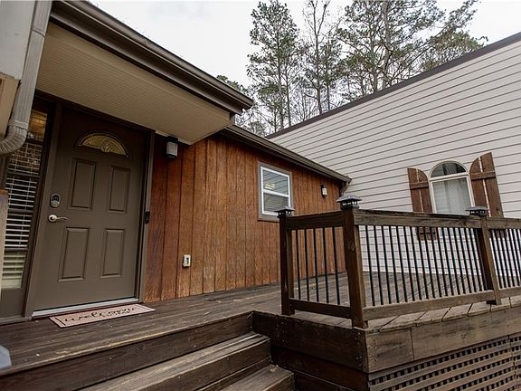 4th image of 4735 N Springs Rd NW