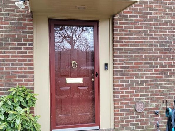 464 Westover Mews