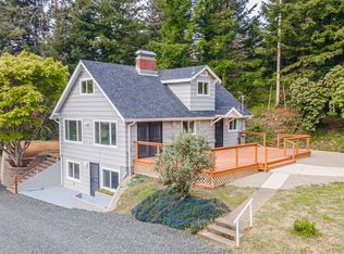 66013 N Bay Rd, North Bend, OR 97459