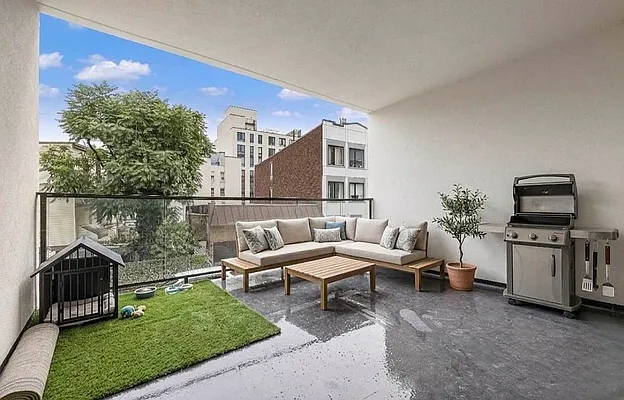Outdoor, photo 1