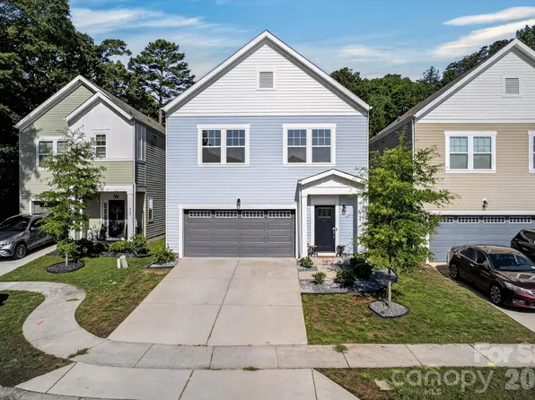 548 Kingsway Cres, Charlotte, NC 28214