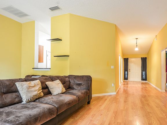 5th image of 966 Rock Bay Dr