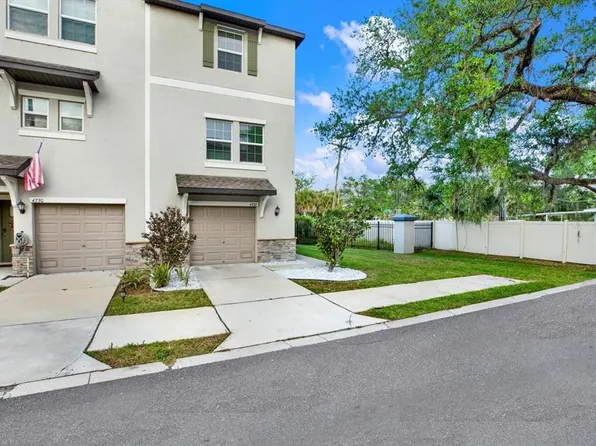 4732 Pickering Harbor Pl, Tampa, FL 33619