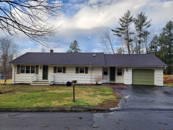 8 Belleview Drive, Jay, ME 04239