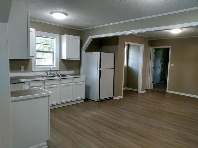 116 Independence Ave — Photo 4
