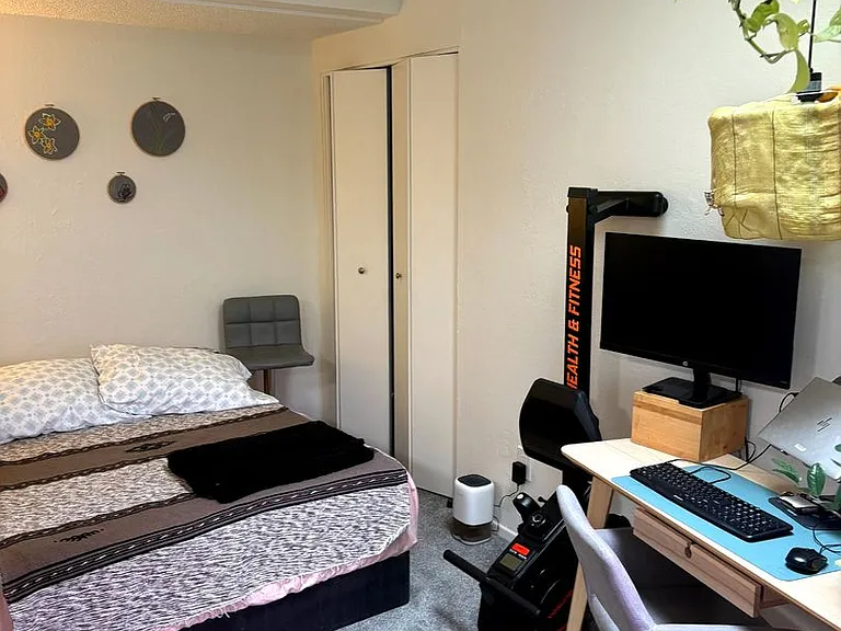 3359 Landis St #B — Photo 12