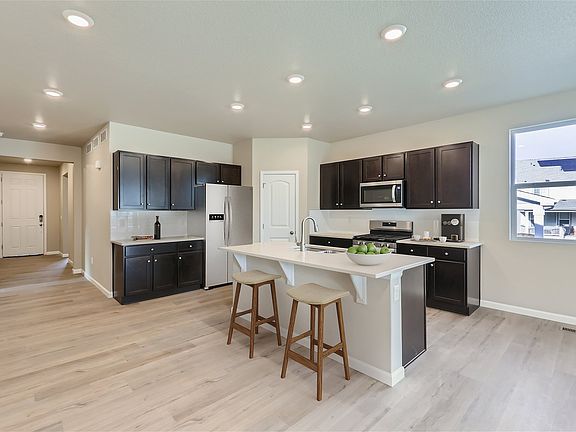 7th image of this home