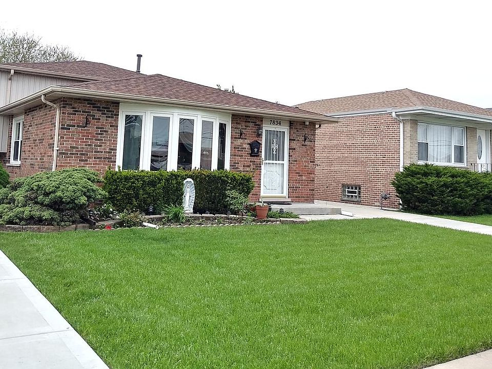 1st image of 7834 La Crosse Ave