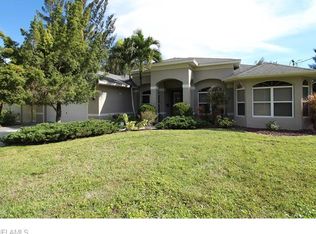 445 SW 19th Ave, Cape Coral, FL 33991