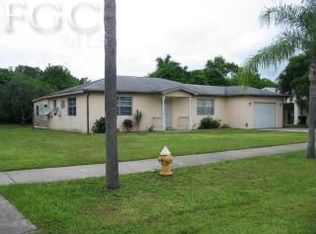 1867 Sunset Pl, Fort Myers, FL 33901