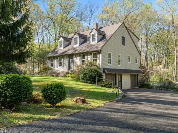 3 Spring Valley Rd, Hardwick Twp., NJ 07825