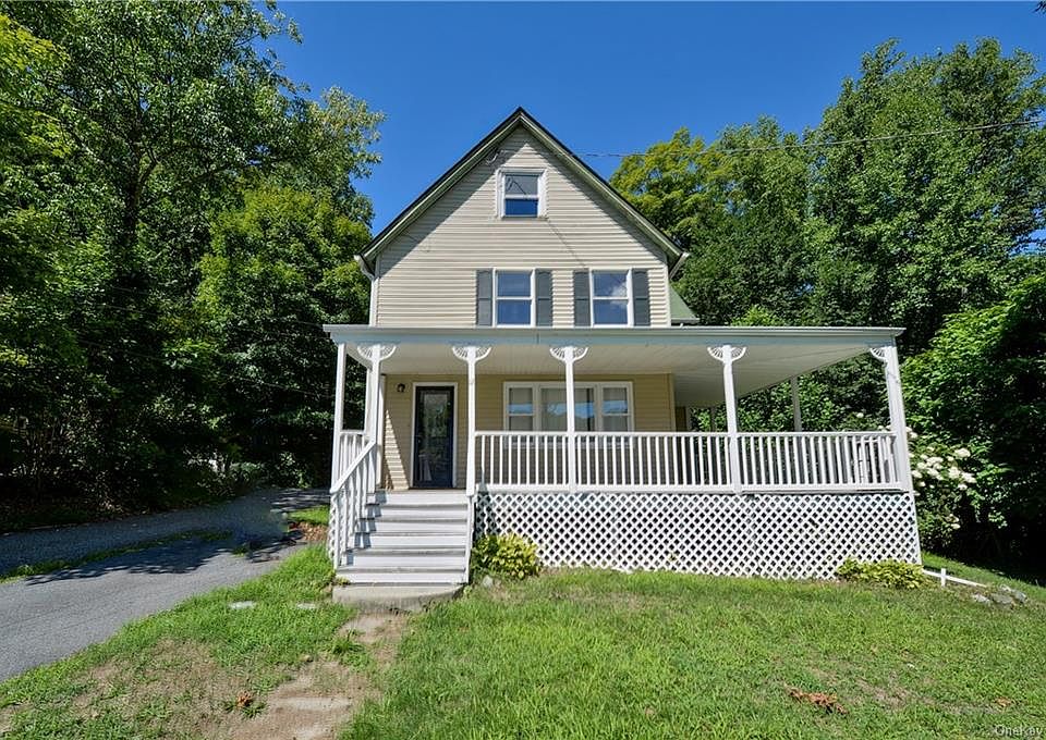 1st image of 12 Brook St