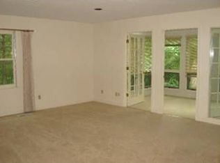 19 Angela Dr, Athens, OH