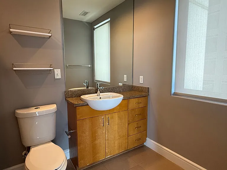 333 W Trade St #1710 — Photo 8
