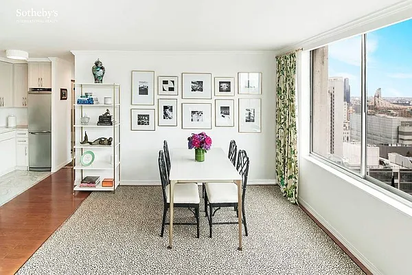 Sold by Sotheby's International Realty | media 4