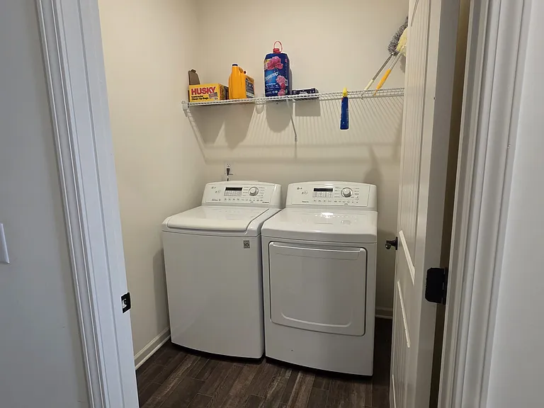 LAUNDRY