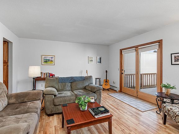 5th image of 25 E Country Club Drive #25