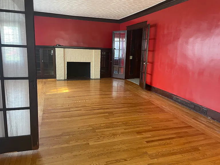 605 S Main St — Photo 7