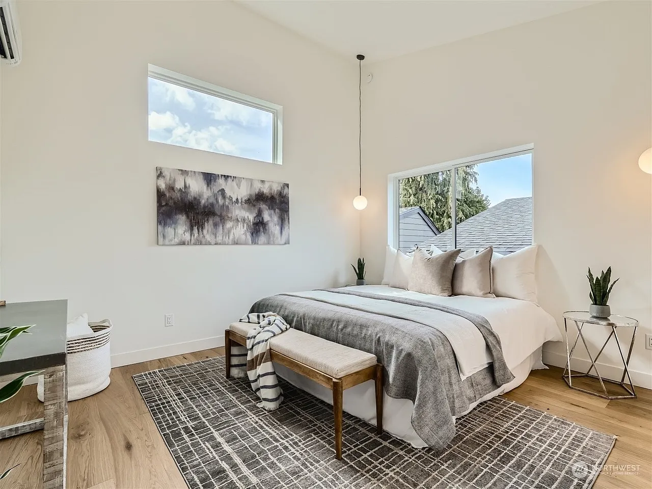 2 bed, 1.5 bath, 1100 sqft, $3,250 — Photo 4
